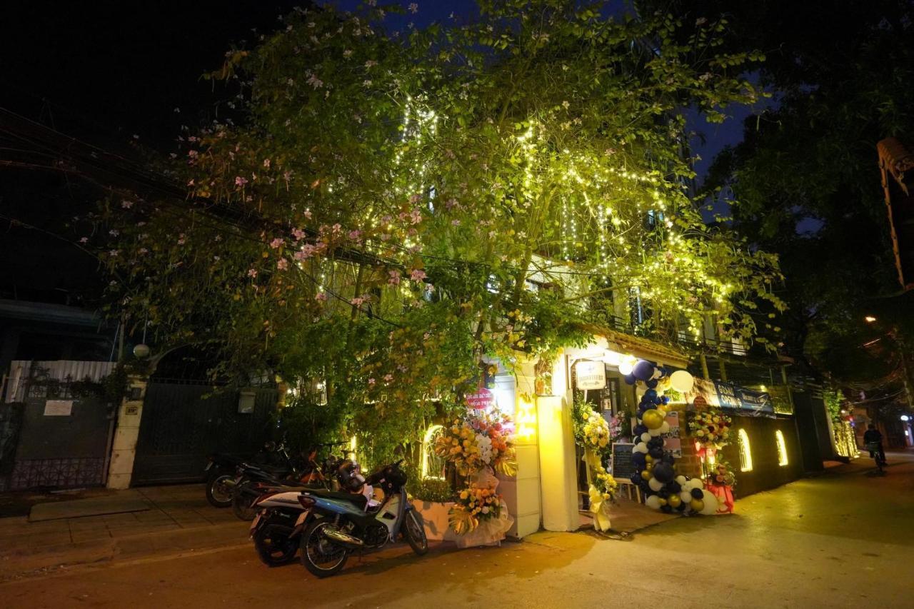 Musketeers Guest House Hanói Exterior foto